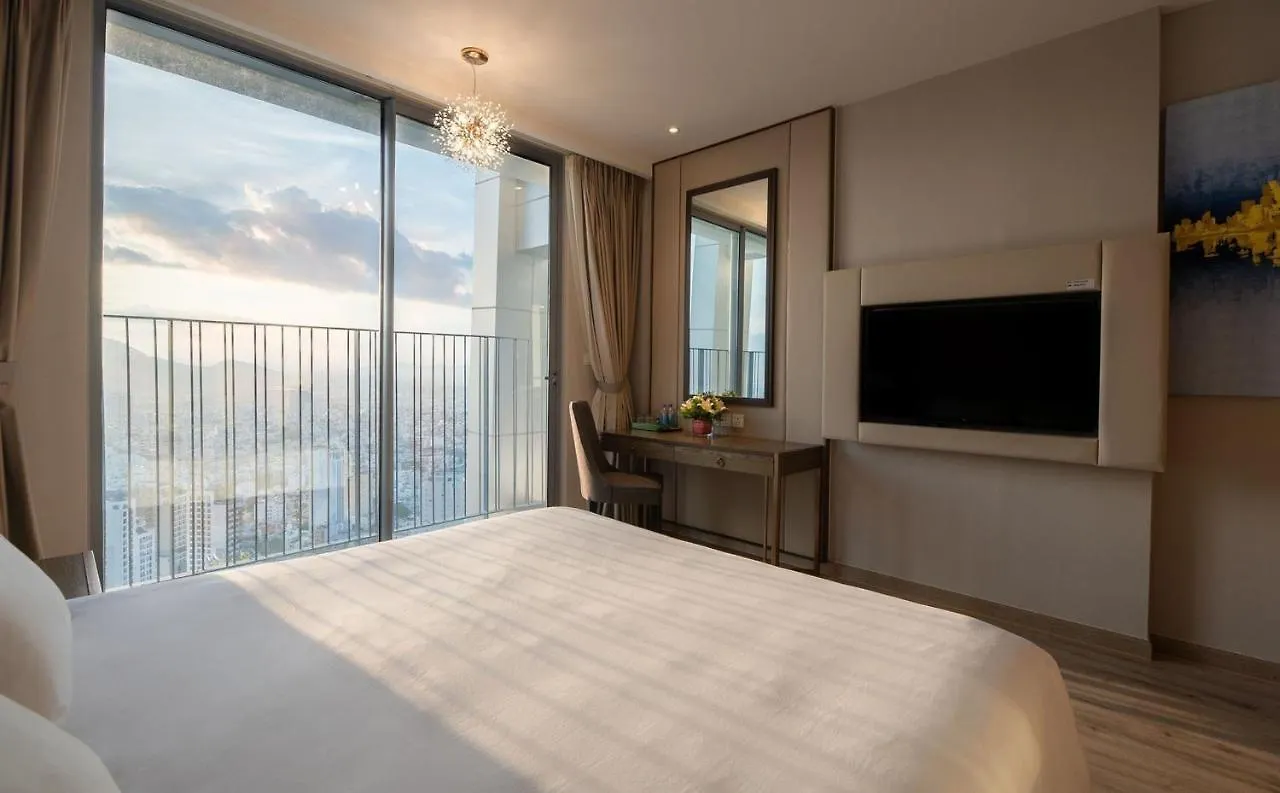 Highsea Panorama Nha Trang Apartments 0*,