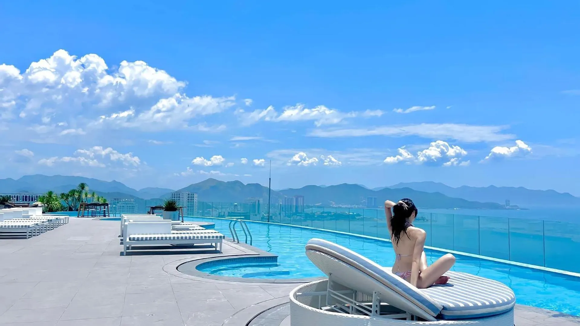 Highsea Panorama Nha Trang Apartments